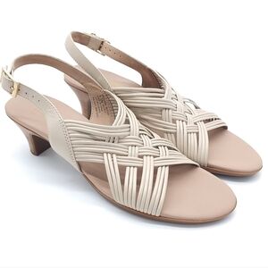 MUNRO Marianna Slingback Beige Sandals Stylish Comfort Women's Size 9.5 Narrow